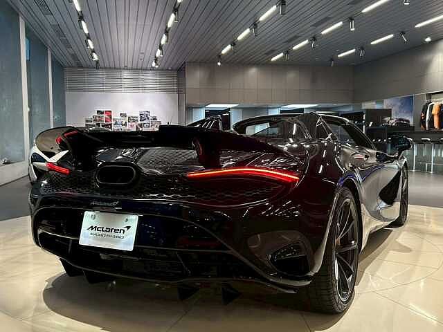 750S Spider
