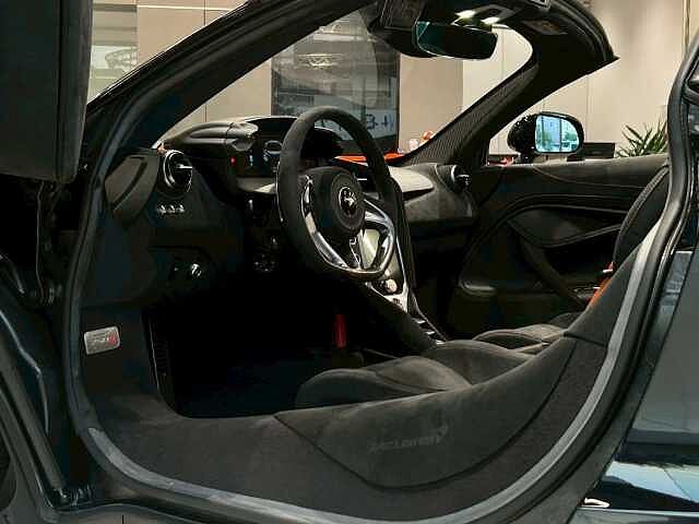 750S Spider