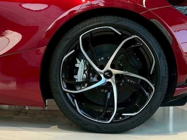 750S Spider