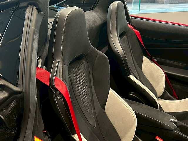 750S Spider