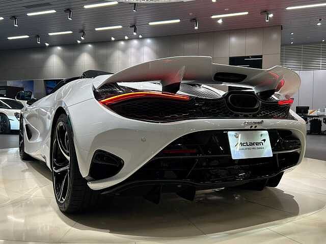 750S Spider