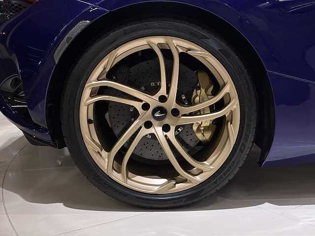 750S Spider