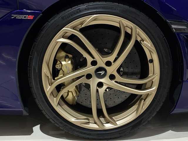 750S Spider