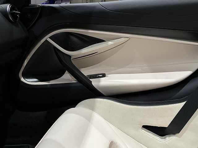 750S Spider