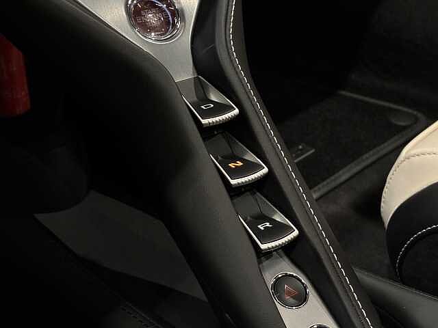 750S Spider