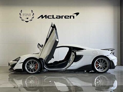 mclaren-vehicle-image