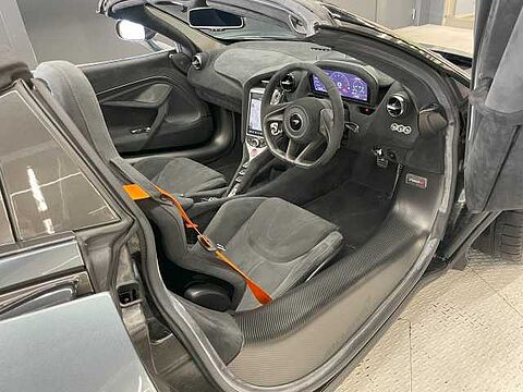 mclaren-vehicle-image