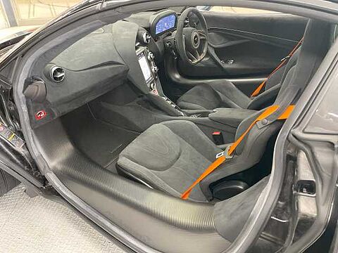 mclaren-vehicle-image