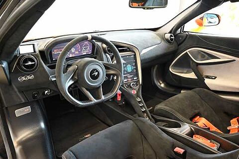 mclaren-vehicle-image