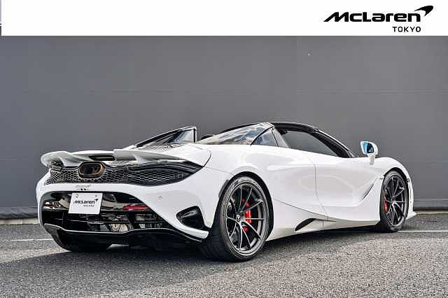 750S Spider