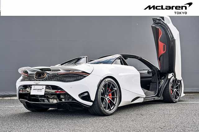 750S Spider