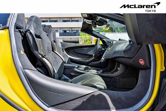 570S Spider