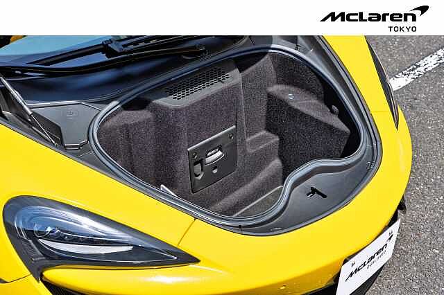 570S Spider