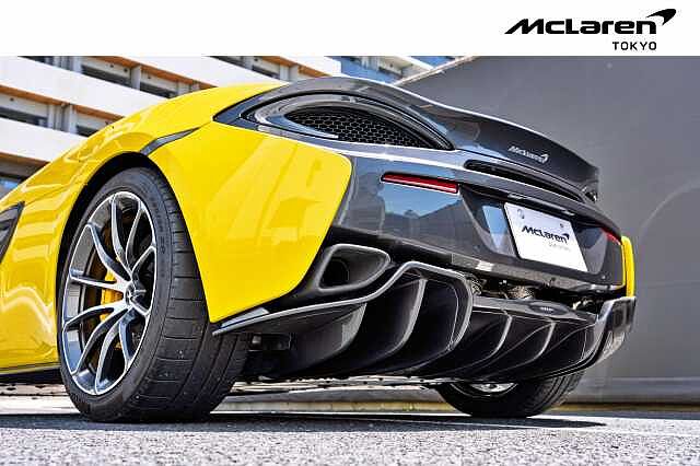 570S Spider