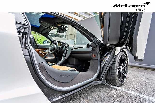 750S Spider