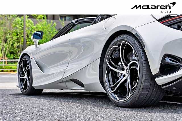 750S Spider