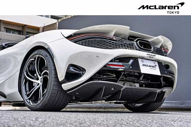 750S Spider