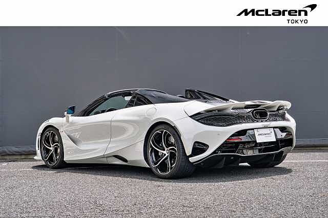 750S Spider
