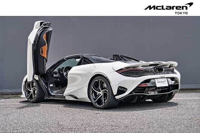 750S Spider