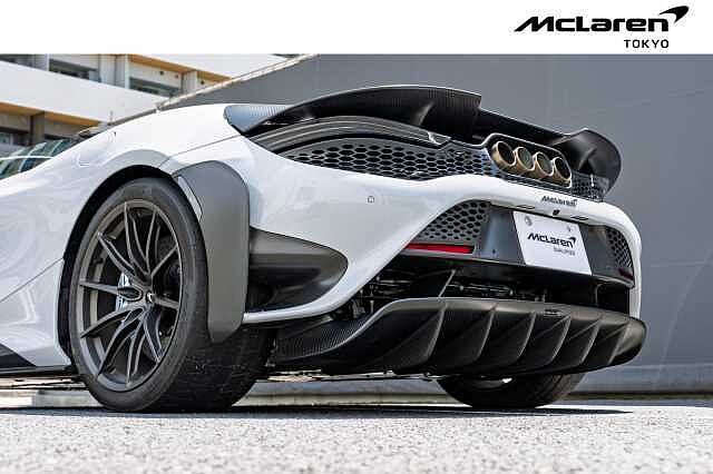 765LT Spider
