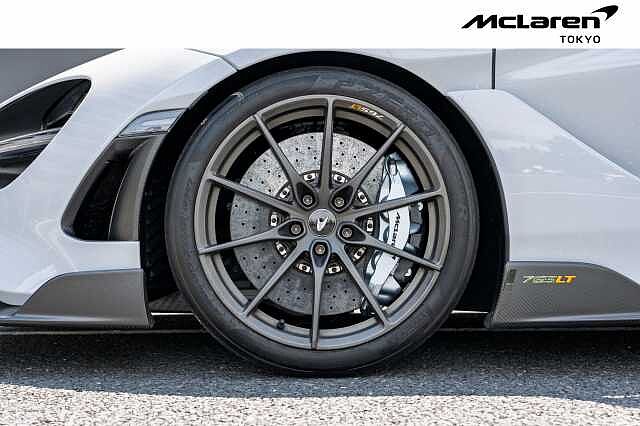 765LT Spider
