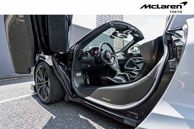 765LT Spider