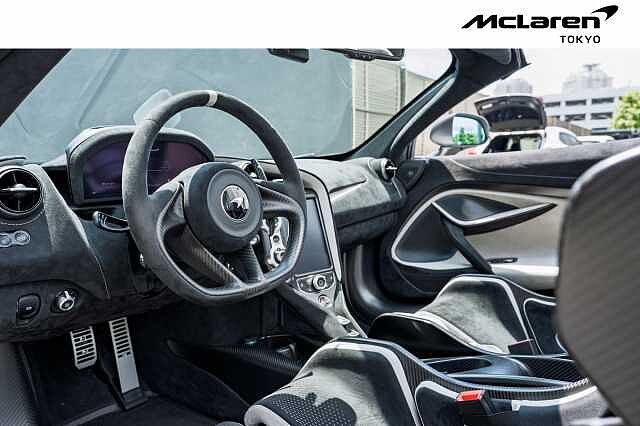765LT Spider