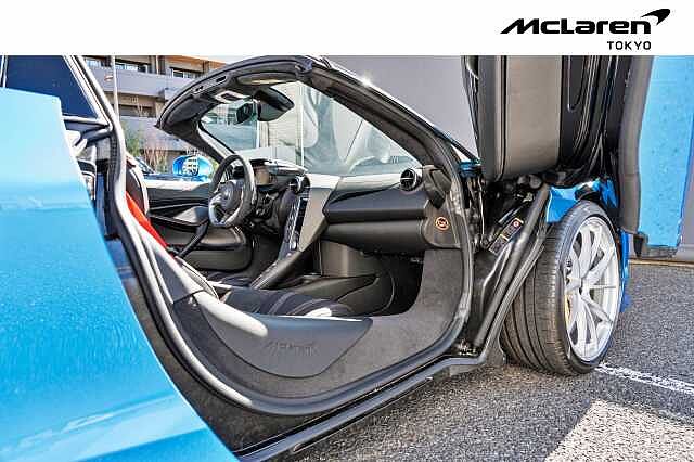 750S Spider