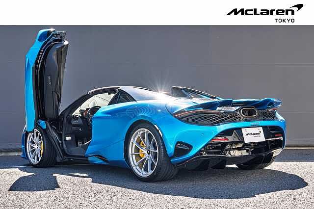750S Spider