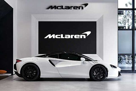 mclaren-vehicle-image