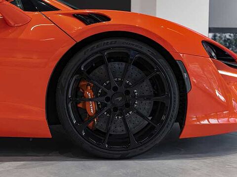 mclaren-vehicle-image